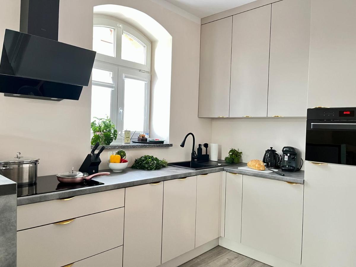Apartamenty Lemon Pepper Jelenia Gora Exterior photo
