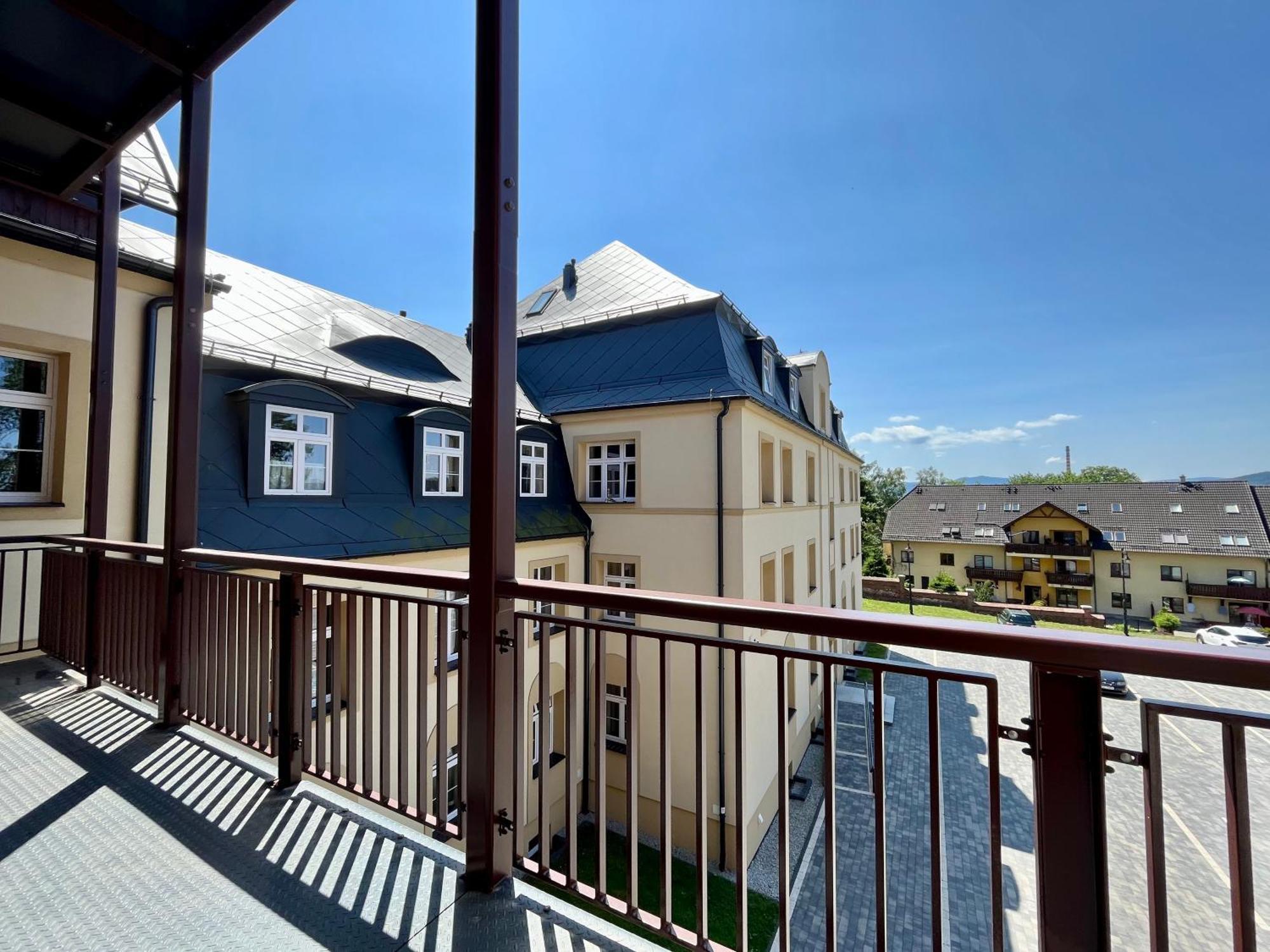 Apartamenty Lemon Pepper Jelenia Gora Exterior photo